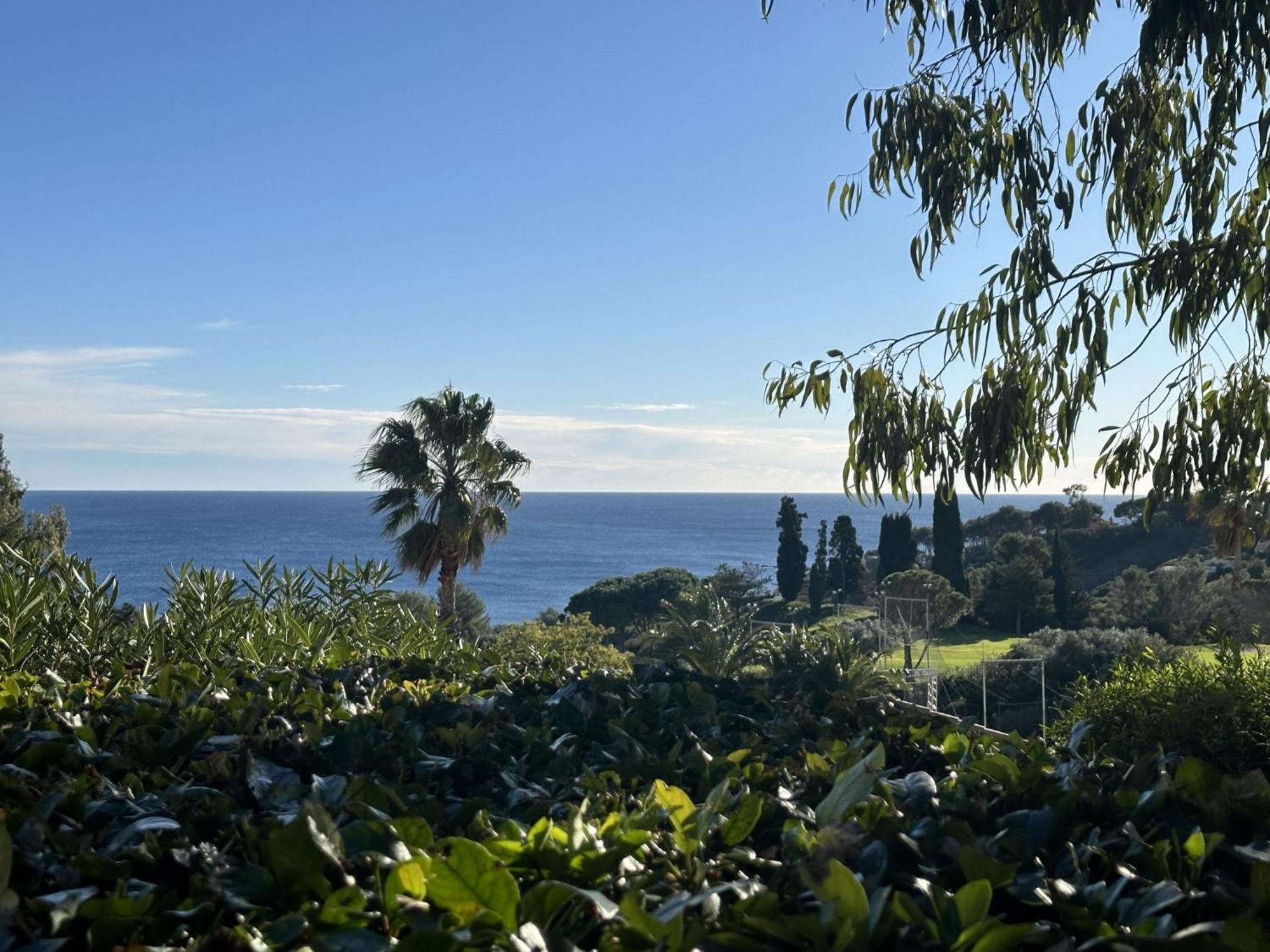 Apartment Village Cap Esterel - Le Village-81 By Interhome Сен-Рафаель Екстер'єр фото