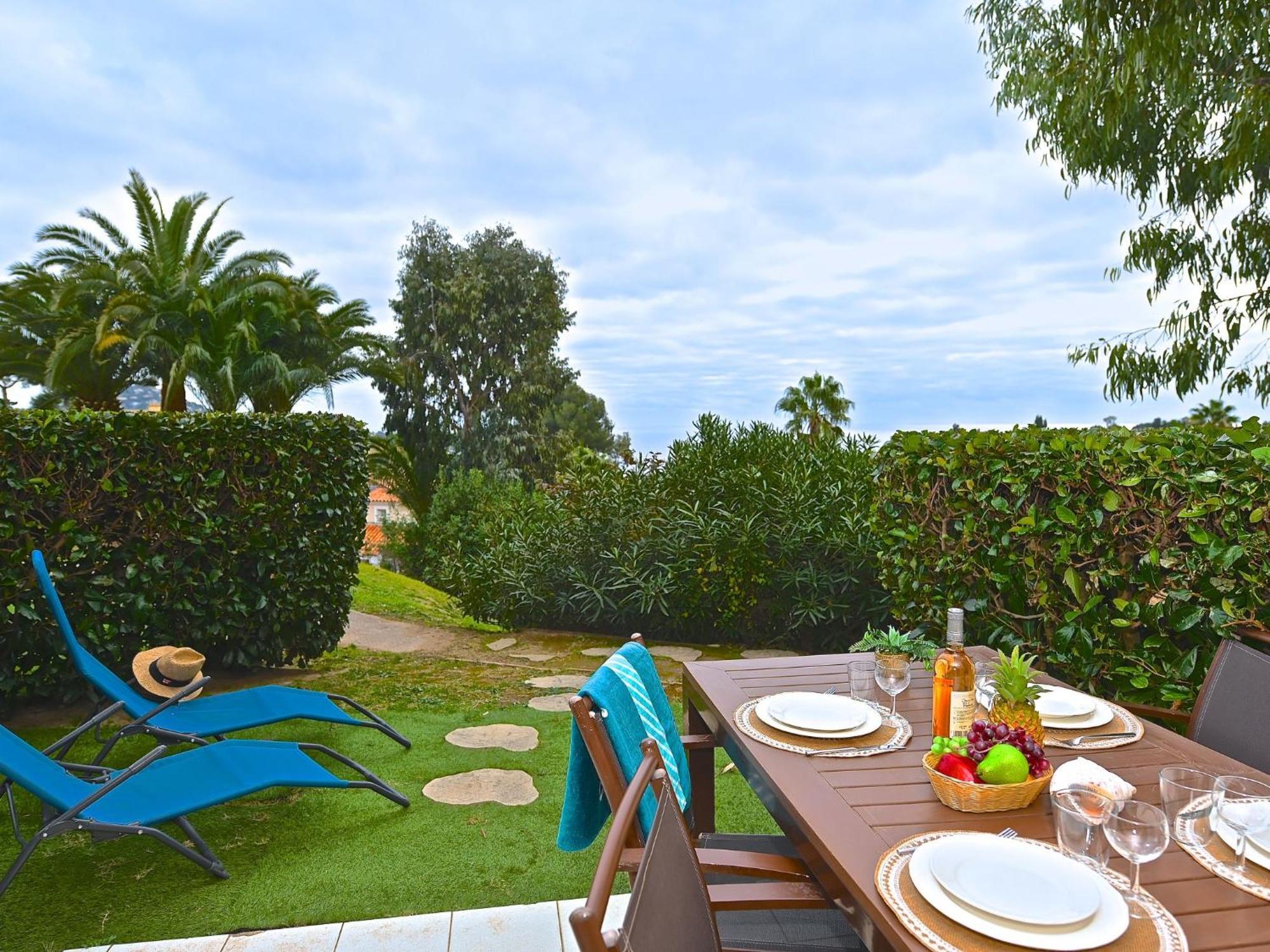 Apartment Village Cap Esterel - Le Village-81 By Interhome Сен-Рафаель Екстер'єр фото