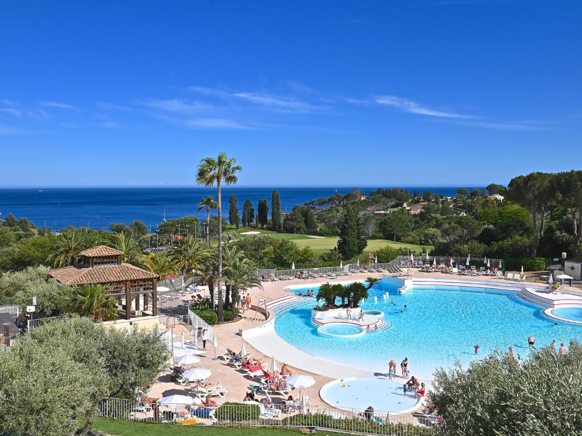 Apartment Village Cap Esterel - Le Village-81 By Interhome Сен-Рафаель Екстер'єр фото