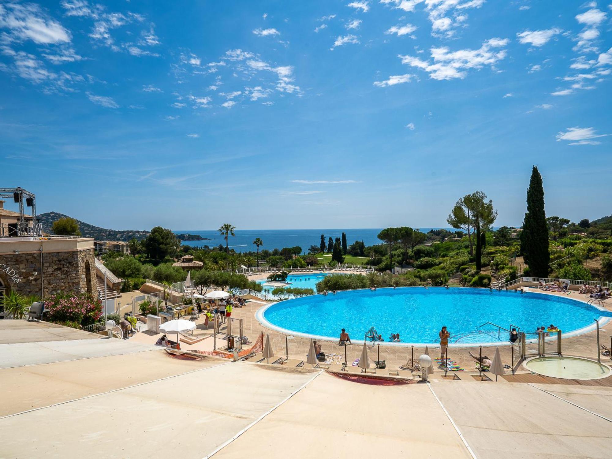Apartment Village Cap Esterel - Le Village-81 By Interhome Сен-Рафаель Екстер'єр фото